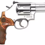 Smith & Wesson 686 Plus Deluxe Revolver